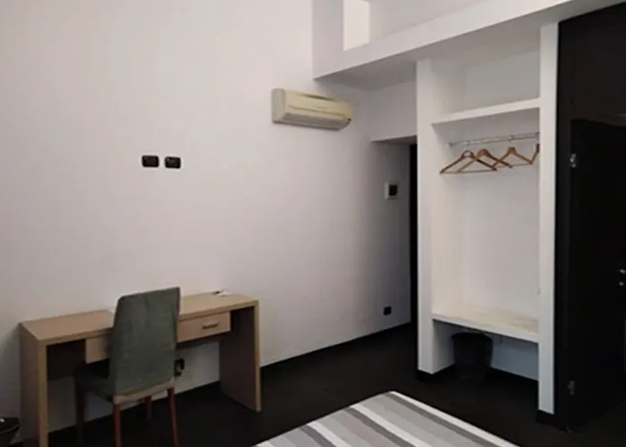 M&j Place Hostal *