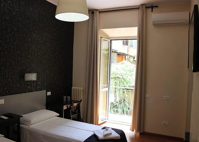 Hostal M&j Place Roma
