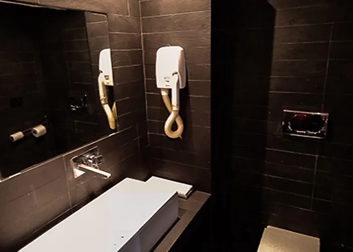 M&j Place Hostal *