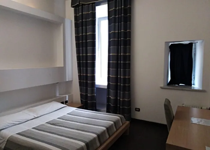 Hostal M&j Place Roma
