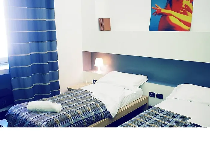 Hostal M&j Place