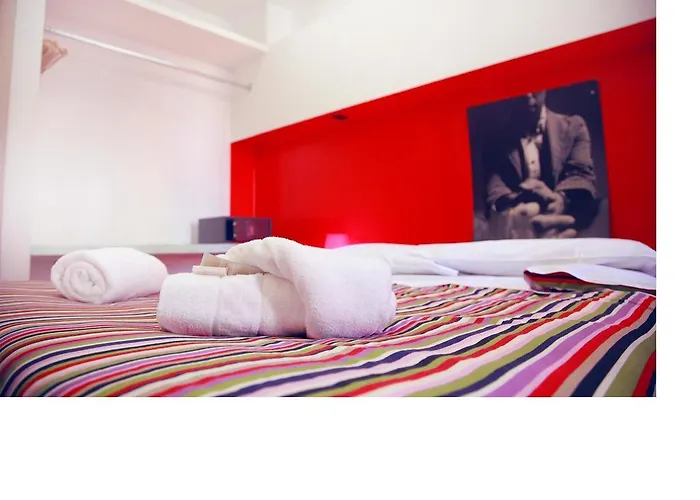 Hostal M&j Place